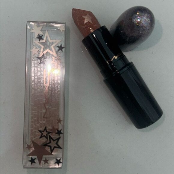 RARE FIND! MAC lipstick- Gold Star - Picture 4 of 4